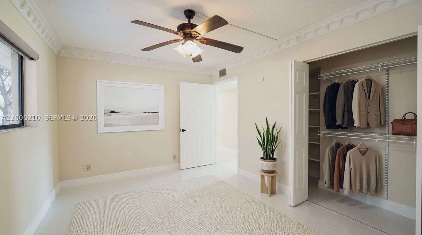 Real estate property located at 5190 Las Verdes Cir #115, Palm Beach, Olive Leaf Condo, Delray Beach, FL