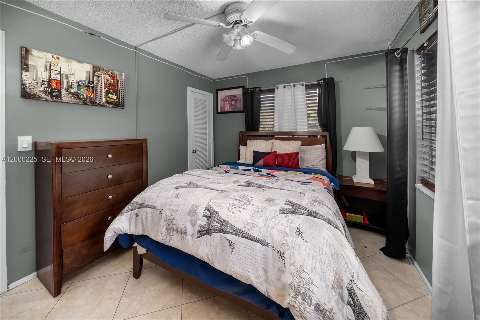 Real estate property located at 4402 44th Ave, Broward, Mainlands Of Tamarac Lake, Tamarac, FL