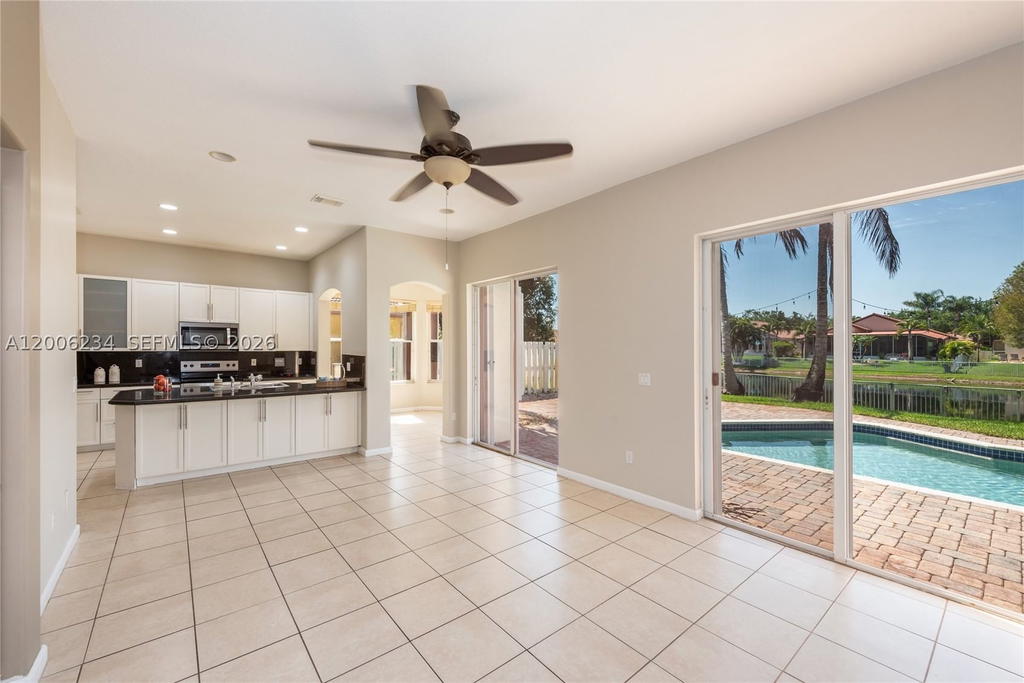 Real estate property located at 19416 25th Ct, Broward, Sunset Lakes Plat Two, Miramar, FL