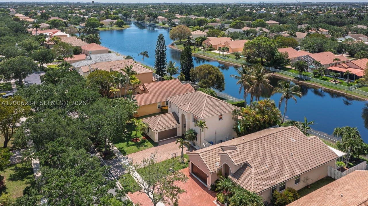 Real estate property located at 19416 25th Ct, Broward, Sunset Lakes Plat Two, Miramar, FL