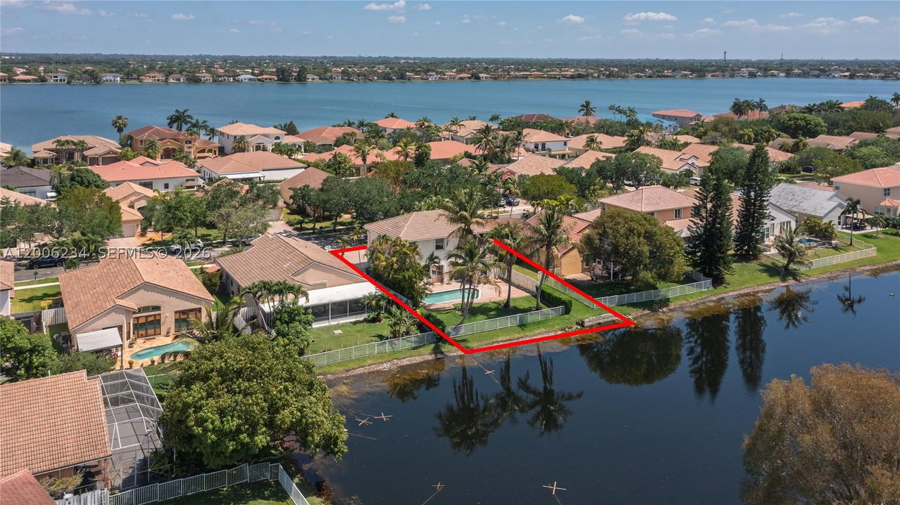 Real estate property located at 19416 25th Ct, Broward, Sunset Lakes Plat Two, Miramar, FL