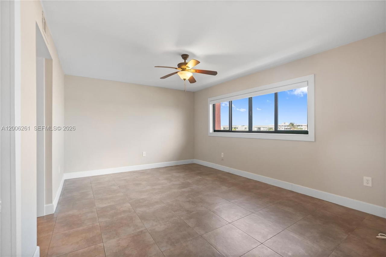 Real estate property located at 7801 Abbott Ave #508, Miami-dade, Frances Condo Apts, Miami Beach, FL