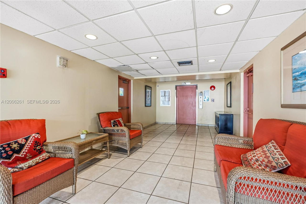 Real estate property located at 7801 Abbott Ave #508, Miami-dade, Frances Condo Apts, Miami Beach, FL