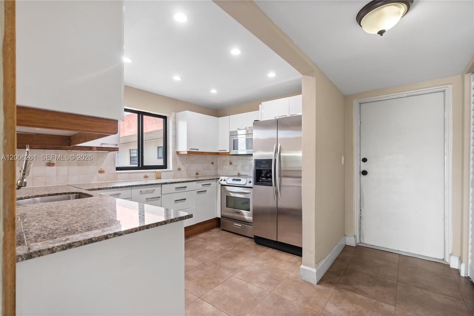 Real estate property located at 7801 Abbott Ave #508, Miami-dade, Frances Condo Apts, Miami Beach, FL