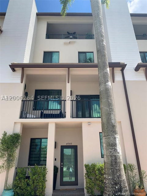 Real estate property located at 4747 85th Ave, Miami-dade, Downtown Doral South Phas, Doral, FL