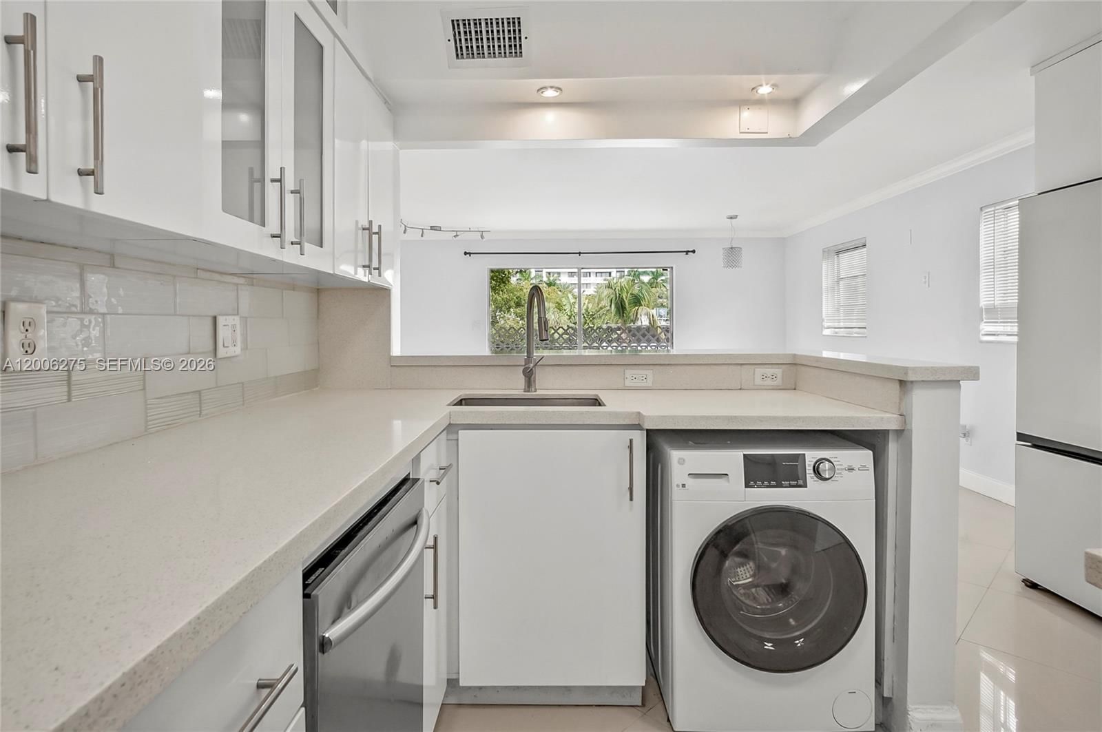 Real estate property located at 3522 171st St #308, Miami-dade, Riviera Isles Condo, North Miami Beach, FL