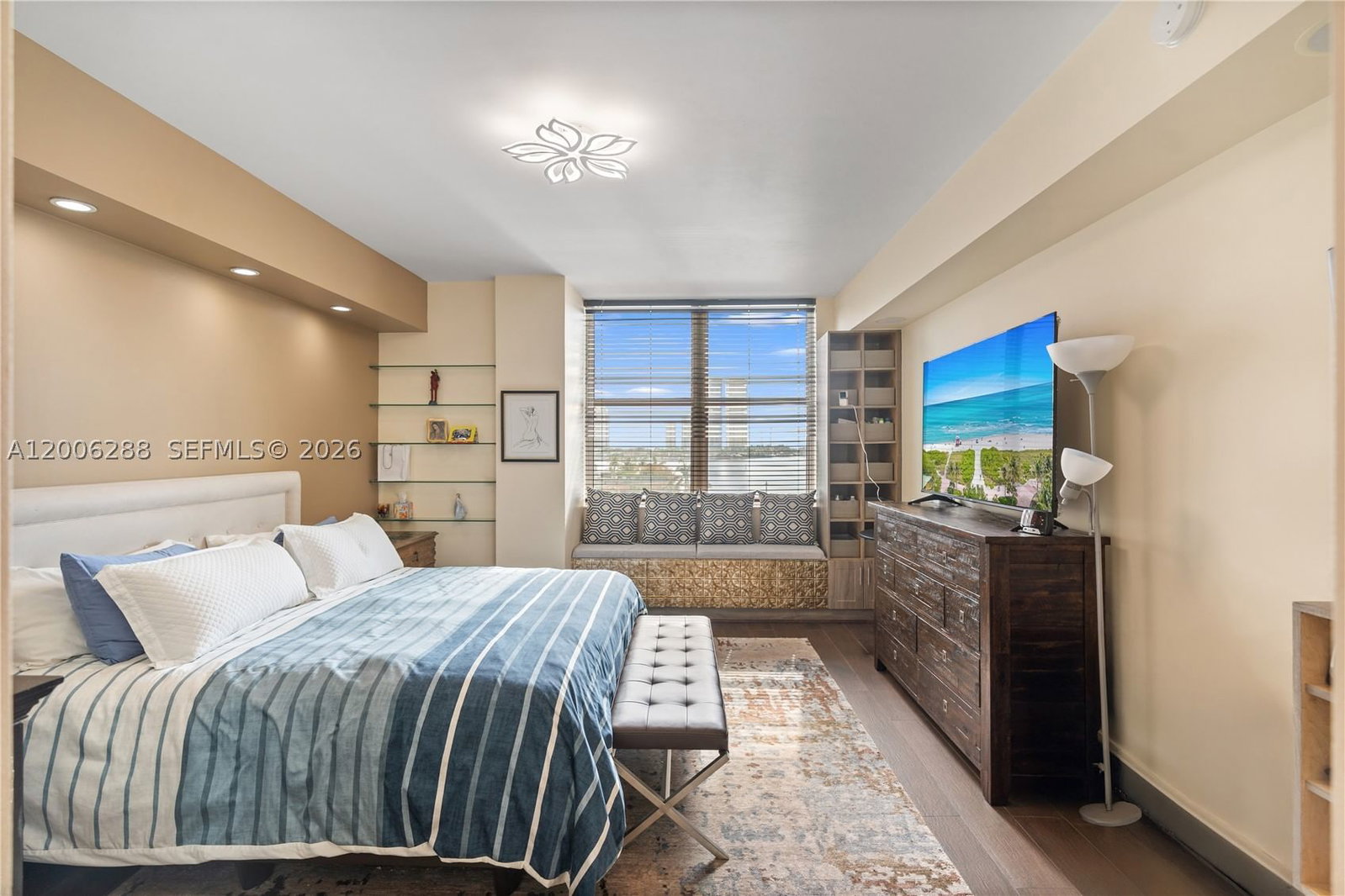 Real estate property located at 3330 190th St #712, Miami-dade, Aventura Marina Condo Num, Aventura, FL