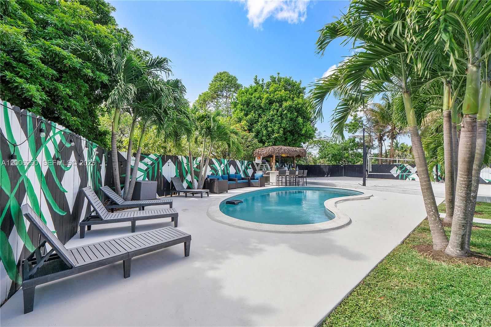 Real estate property located at 14830 Spur Dr, Miami-dade, Bisc Gardens Sec D, Miami, FL