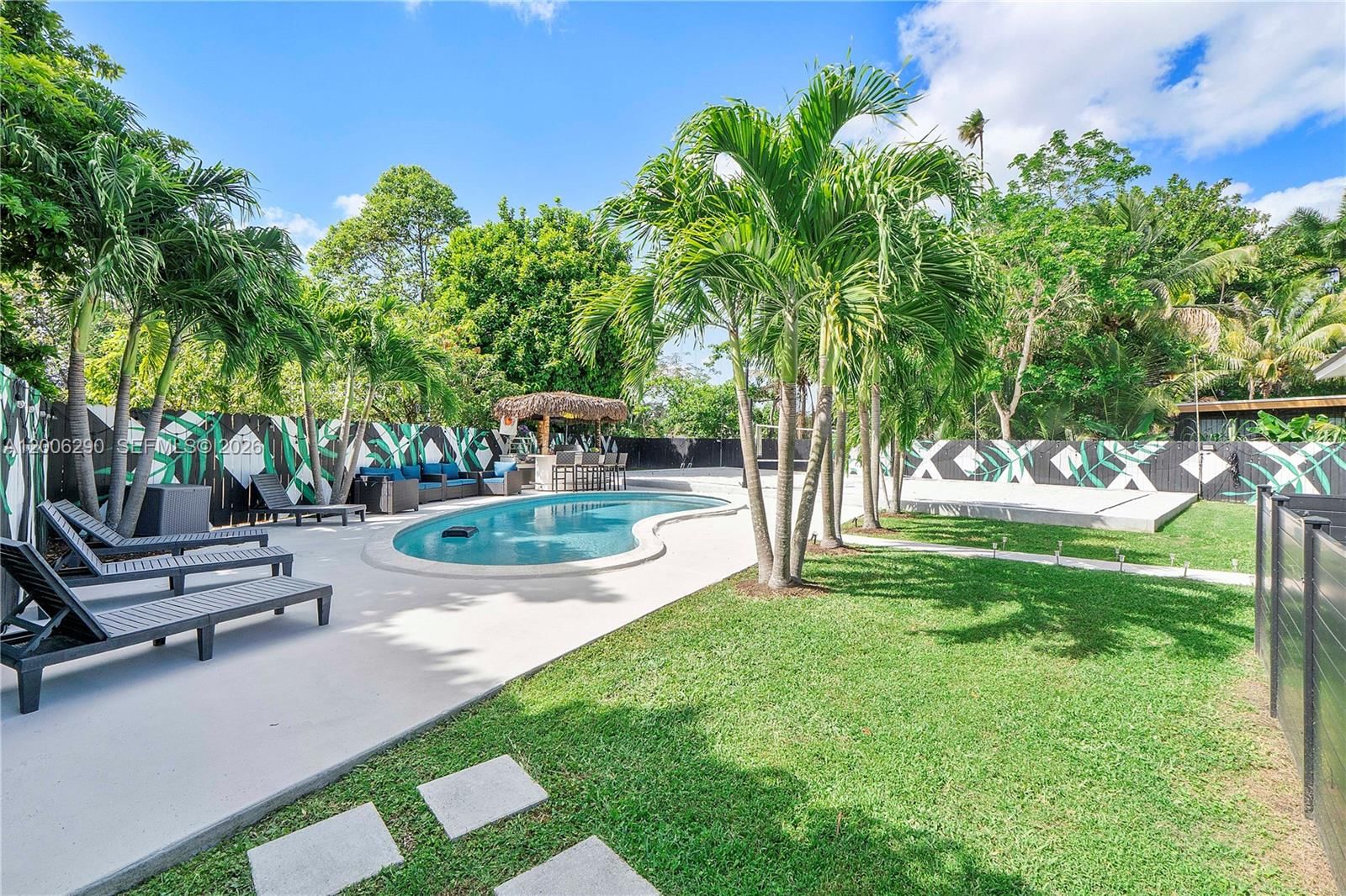 Real estate property located at 14830 Spur Dr, Miami-dade, Bisc Gardens Sec D, Miami, FL