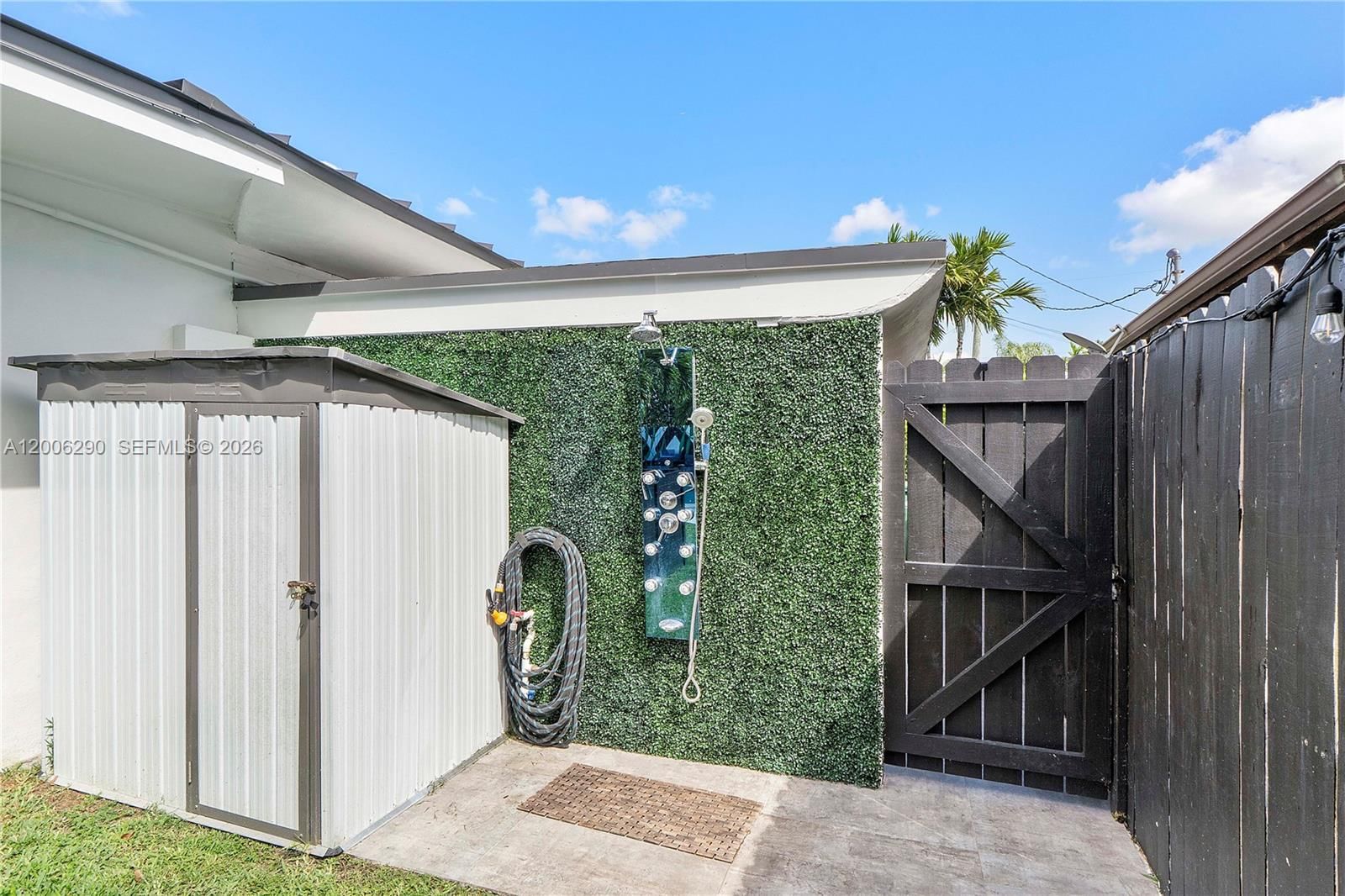 Real estate property located at 14830 Spur Dr, Miami-dade, Bisc Gardens Sec D, Miami, FL