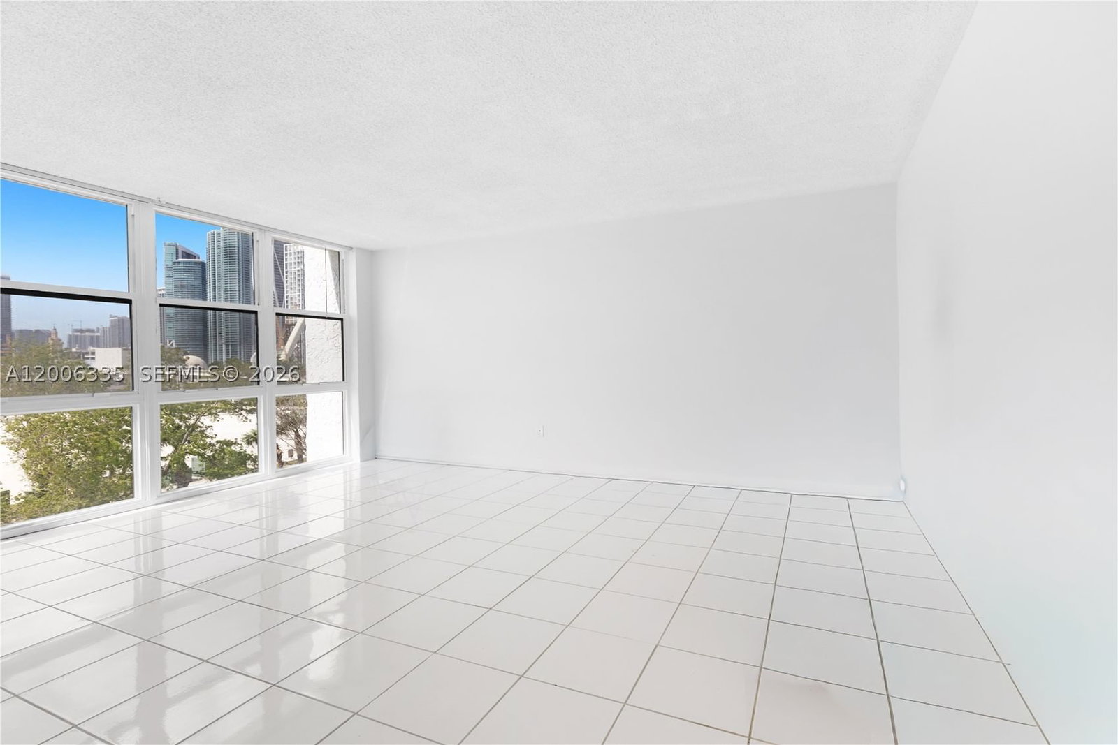 Real estate property located at 555 15th St #501, Miami-dade, Venetia Condo, Miami, FL