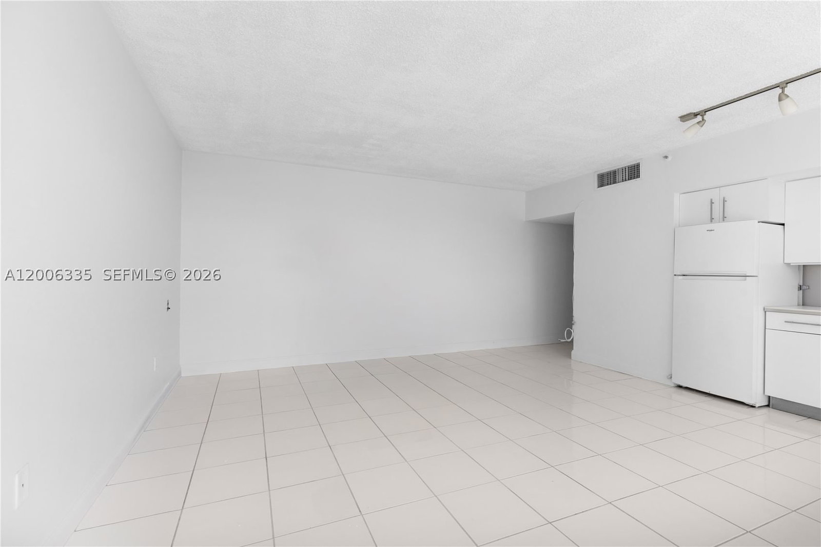 Real estate property located at 555 15th St #501, Miami-dade, Venetia Condo, Miami, FL