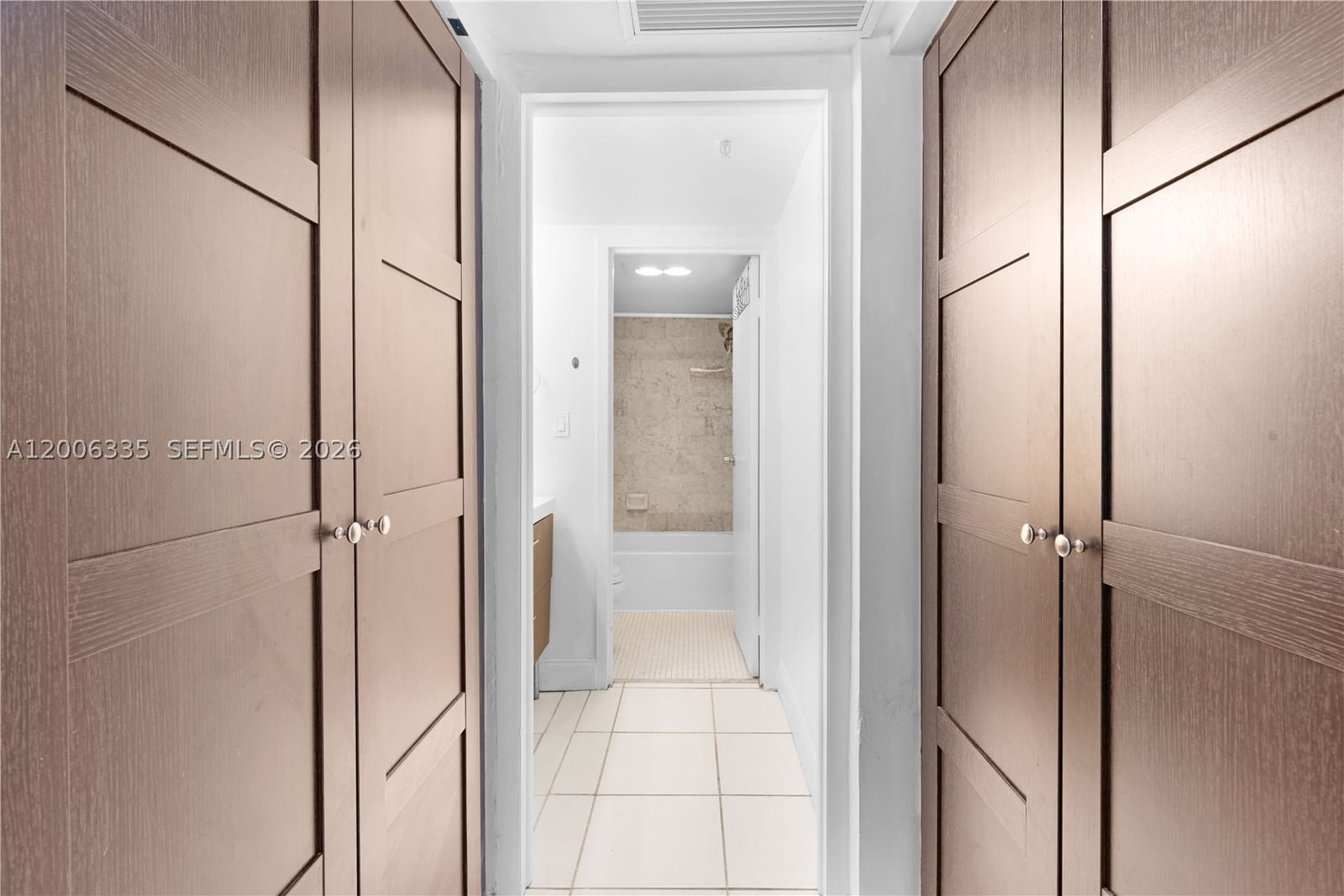 Real estate property located at 555 15th St #501, Miami-dade, Venetia Condo, Miami, FL