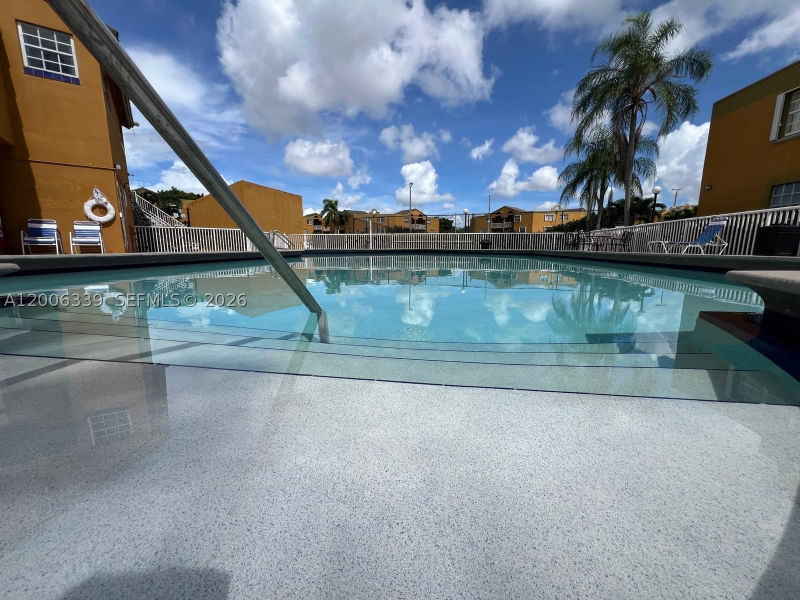 Real estate property located at 9715 Fontainebleau Blvd E308, Miami-dade, Soleil At Fontainebleau C, Miami, FL