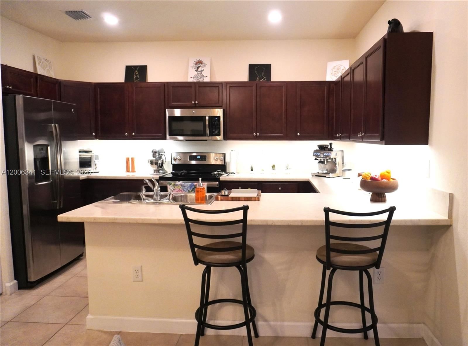 Real estate property located at 3280 92nd Pl, Miami-dade, Bonterra, Hialeah, FL