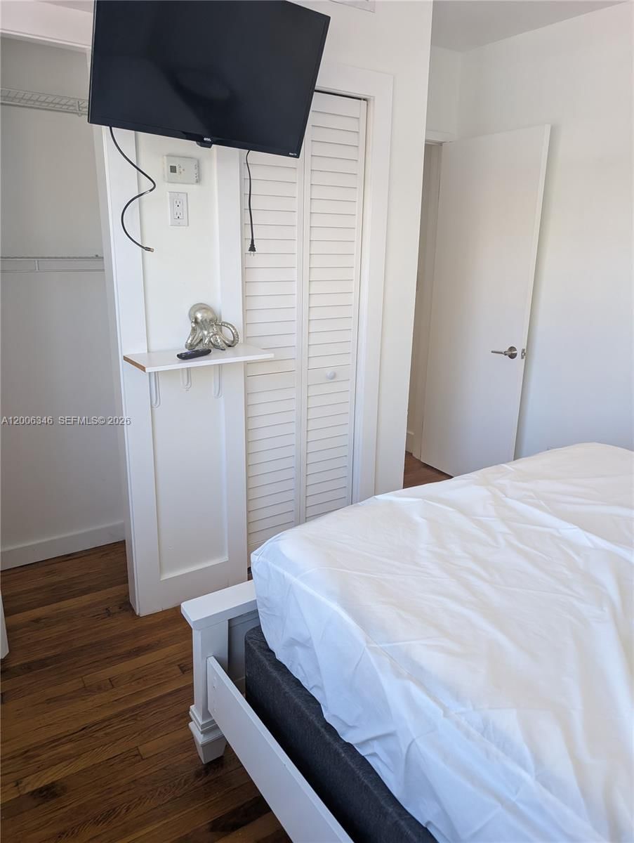 Real estate property located at 326 Wilson St #201, Broward, Sea Crest Condo, Hollywood, FL