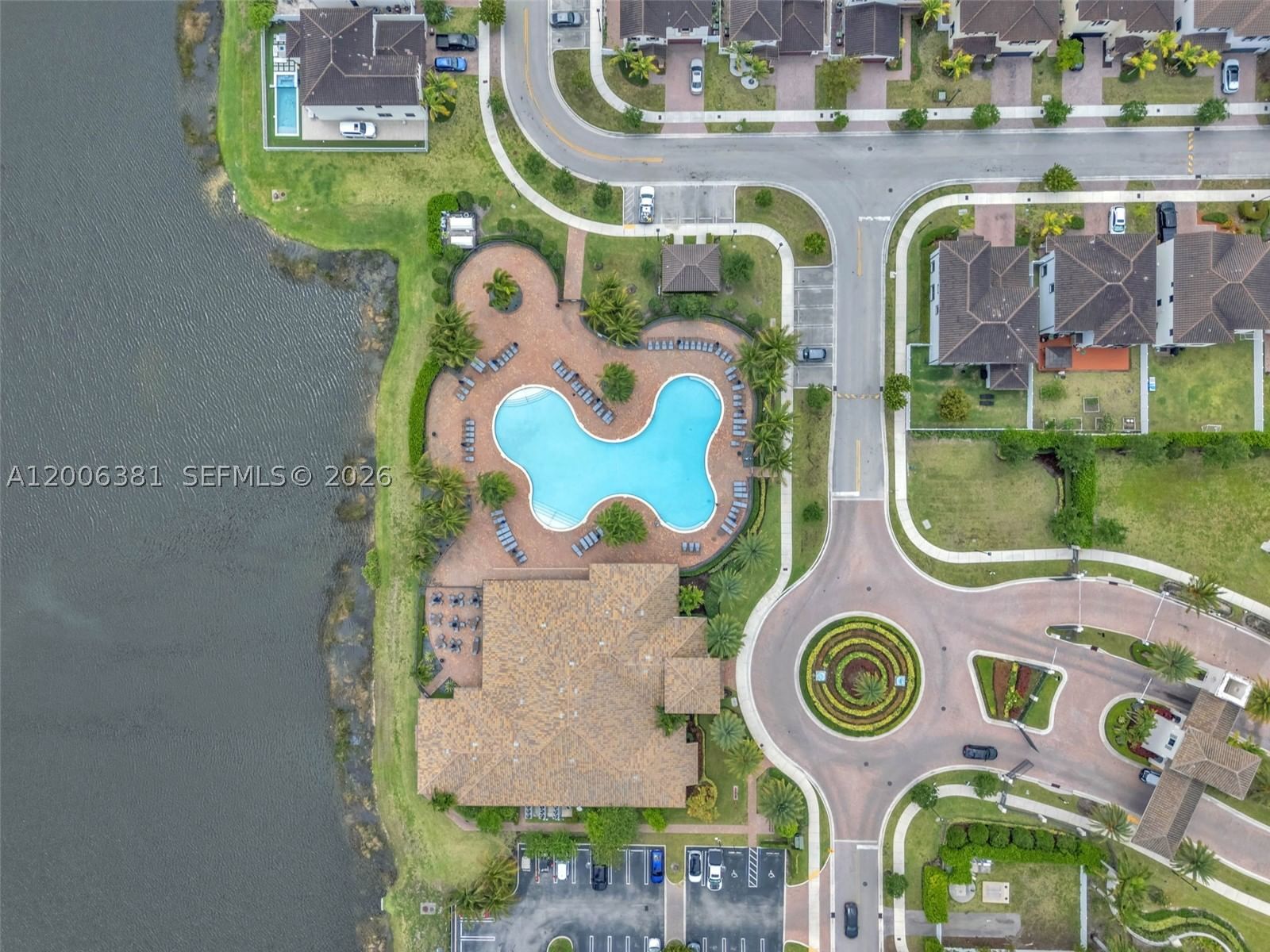 Real estate property located at 3525 94th St, Miami-dade, Bonterra, Hialeah, FL