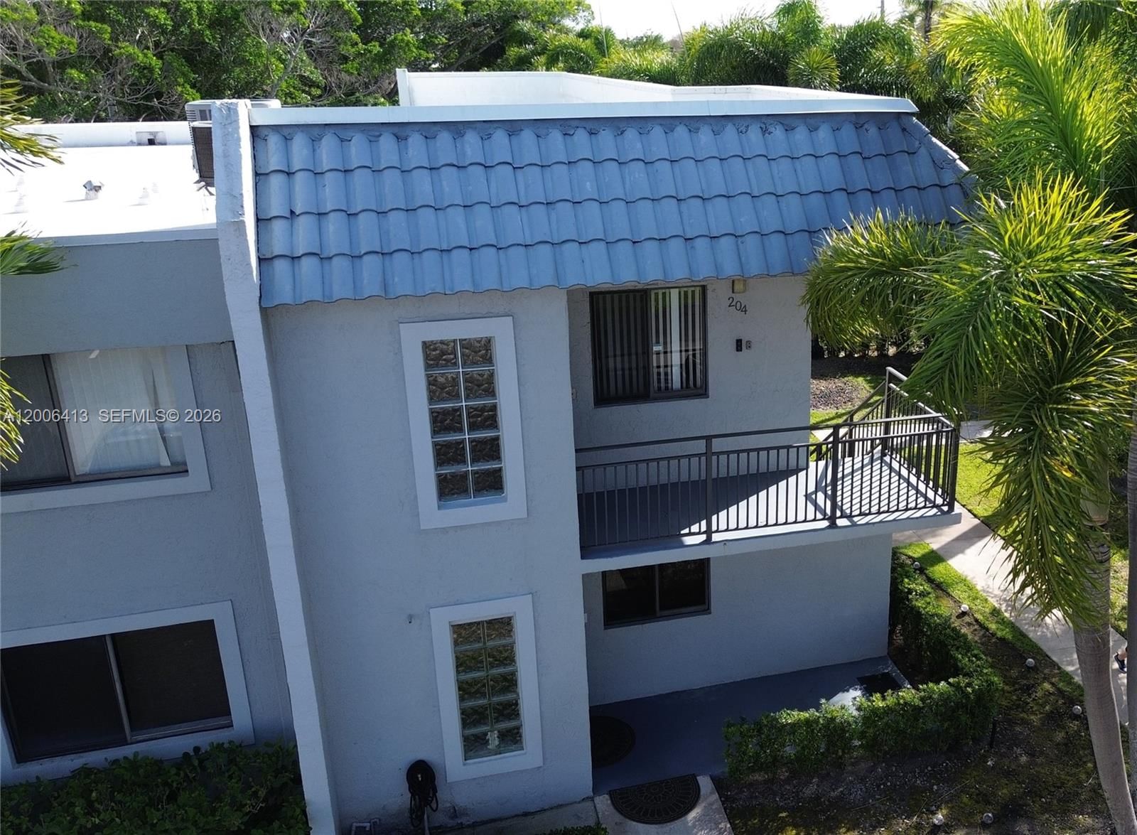 Real estate property located at 16501 Blatt Blvd #204, Broward, Gardens At Bonaventure 14, Weston, FL