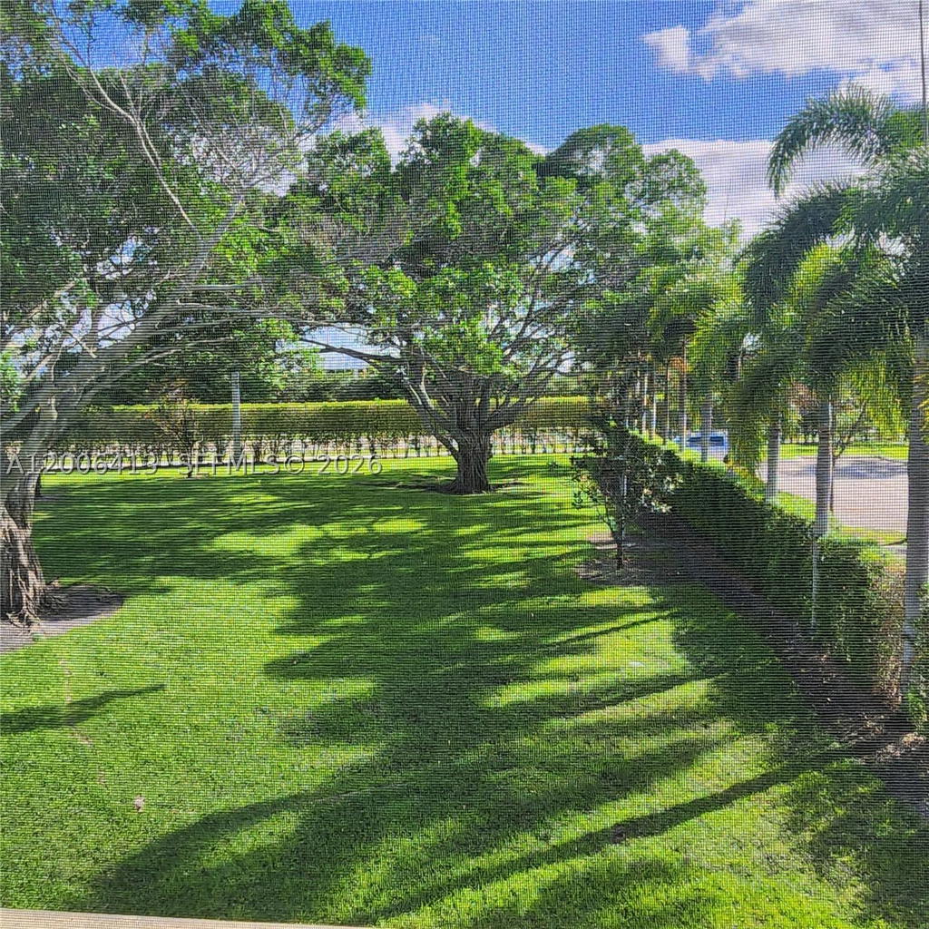 Real estate property located at 16501 Blatt Blvd #204, Broward, Gardens At Bonaventure 14, Weston, FL