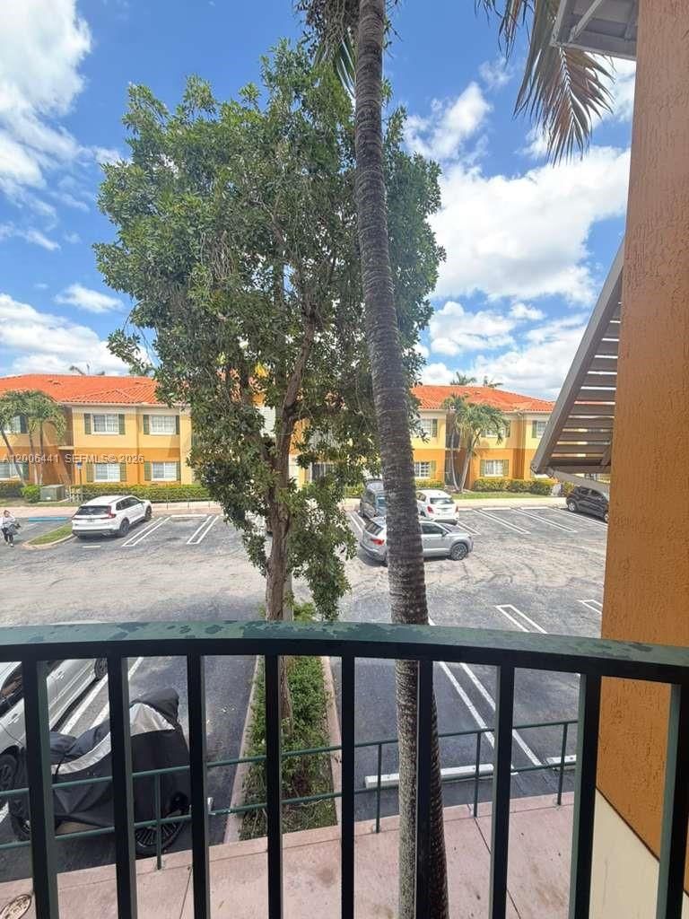Real estate property located at 7280 114th Ave #208-8, Miami-dade, Palm Gardens At Doral Con, Doral, FL