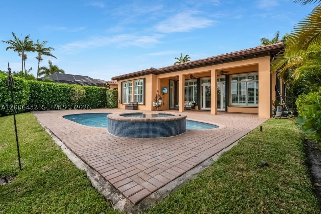 Real estate property located at 7925 110th Dr, Broward, Heron Bay Northeast, Parkland, FL