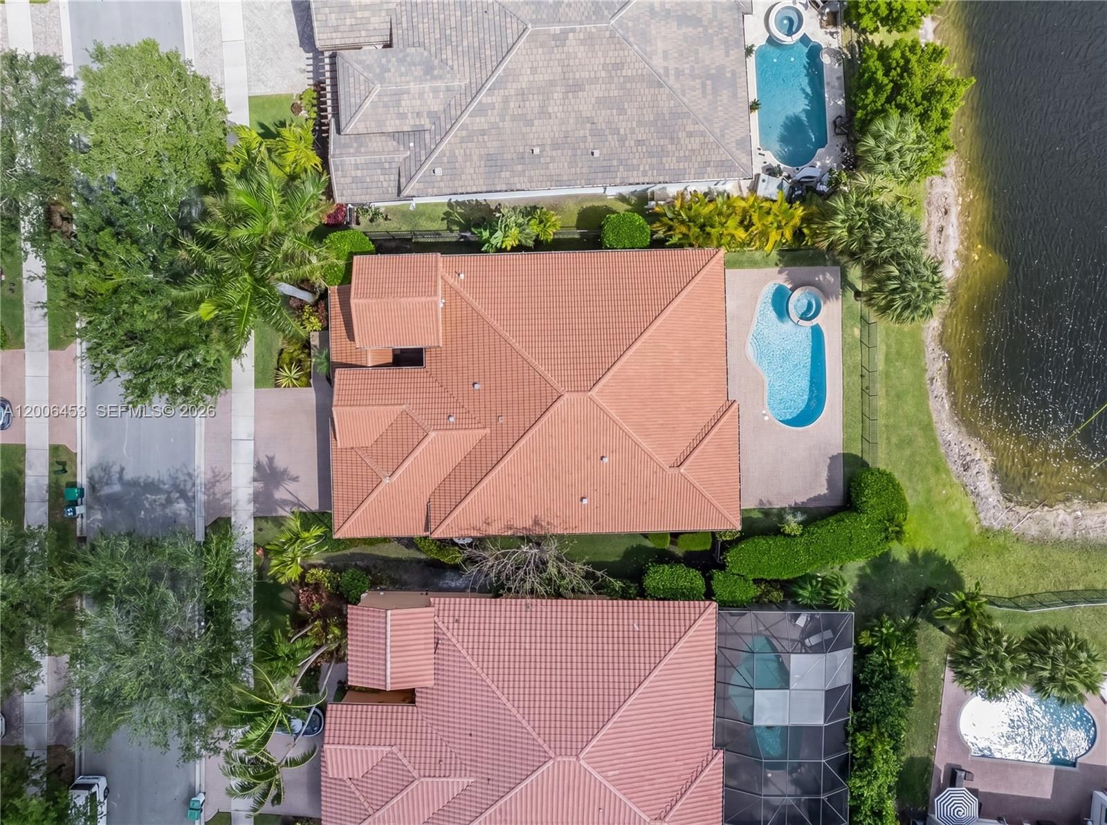 Real estate property located at 7925 110th Dr, Broward, Heron Bay Northeast, Parkland, FL