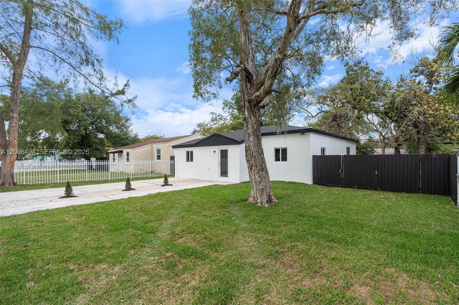 Real estate property located at 1305 Dunad Avenue, Miami-dade, Plat No 1 Opa Locka, Opa Locka, FL