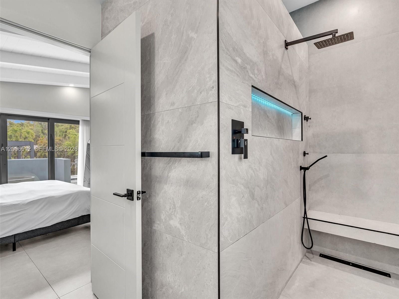 Real estate property located at 2448 Okeechobee Ln, Broward, Lauderdale Isles No 2-blk, Fort Lauderdale, FL