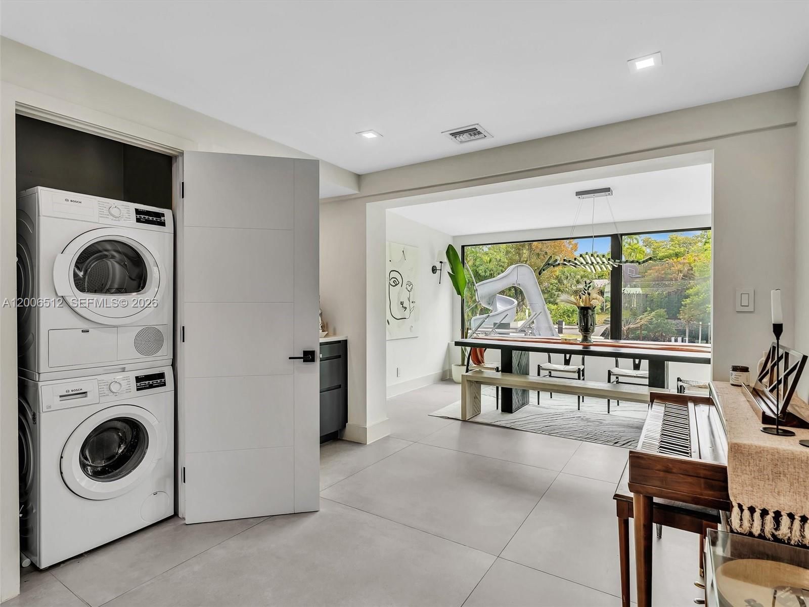 Real estate property located at 2448 Okeechobee Ln, Broward, Lauderdale Isles No 2-blk, Fort Lauderdale, FL