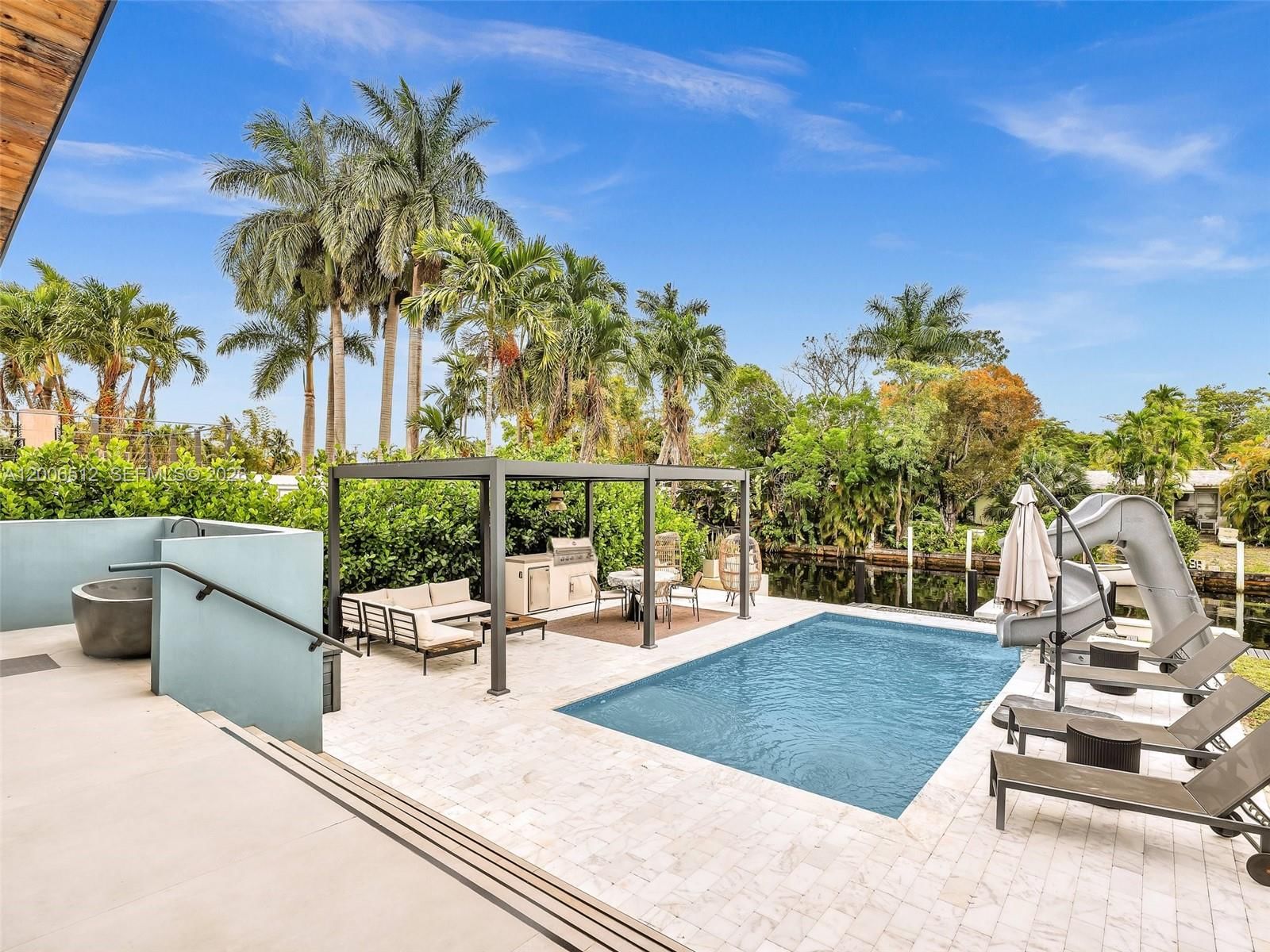 Real estate property located at 2448 Okeechobee Ln, Broward, Lauderdale Isles No 2-blk, Fort Lauderdale, FL