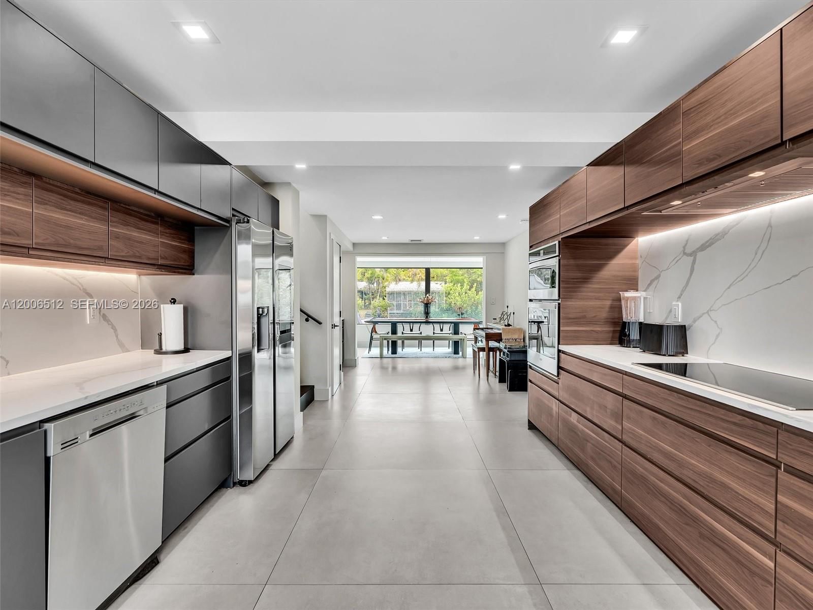 Real estate property located at 2448 Okeechobee Ln, Broward, Lauderdale Isles No 2-blk, Fort Lauderdale, FL