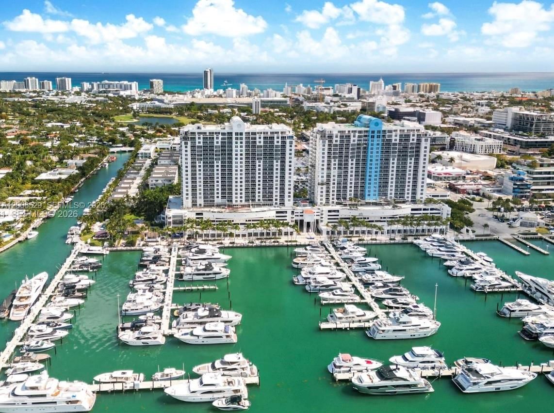 Real estate property located at 1900 Sunset Harbour Dr #2008, Miami-dade, Sunset Harbour North Cond, Miami Beach, FL