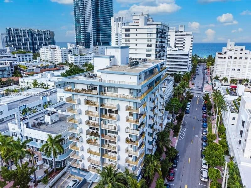 Real estate property located at 245 18th St #305, Miami-dade, James Central Towers Cond, Miami Beach, FL