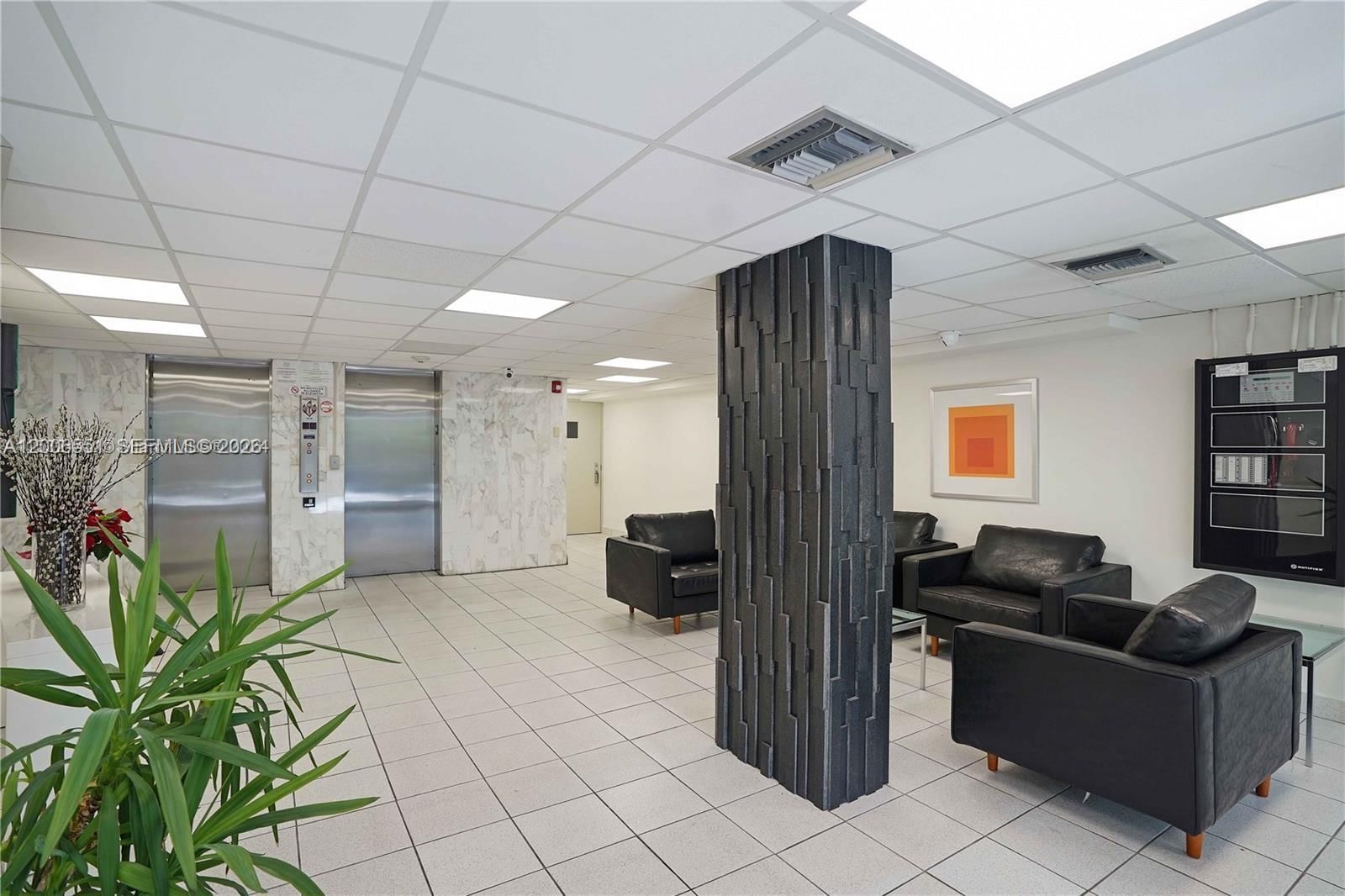 Real estate property located at 245 18th St #305, Miami-dade, James Central Towers Cond, Miami Beach, FL