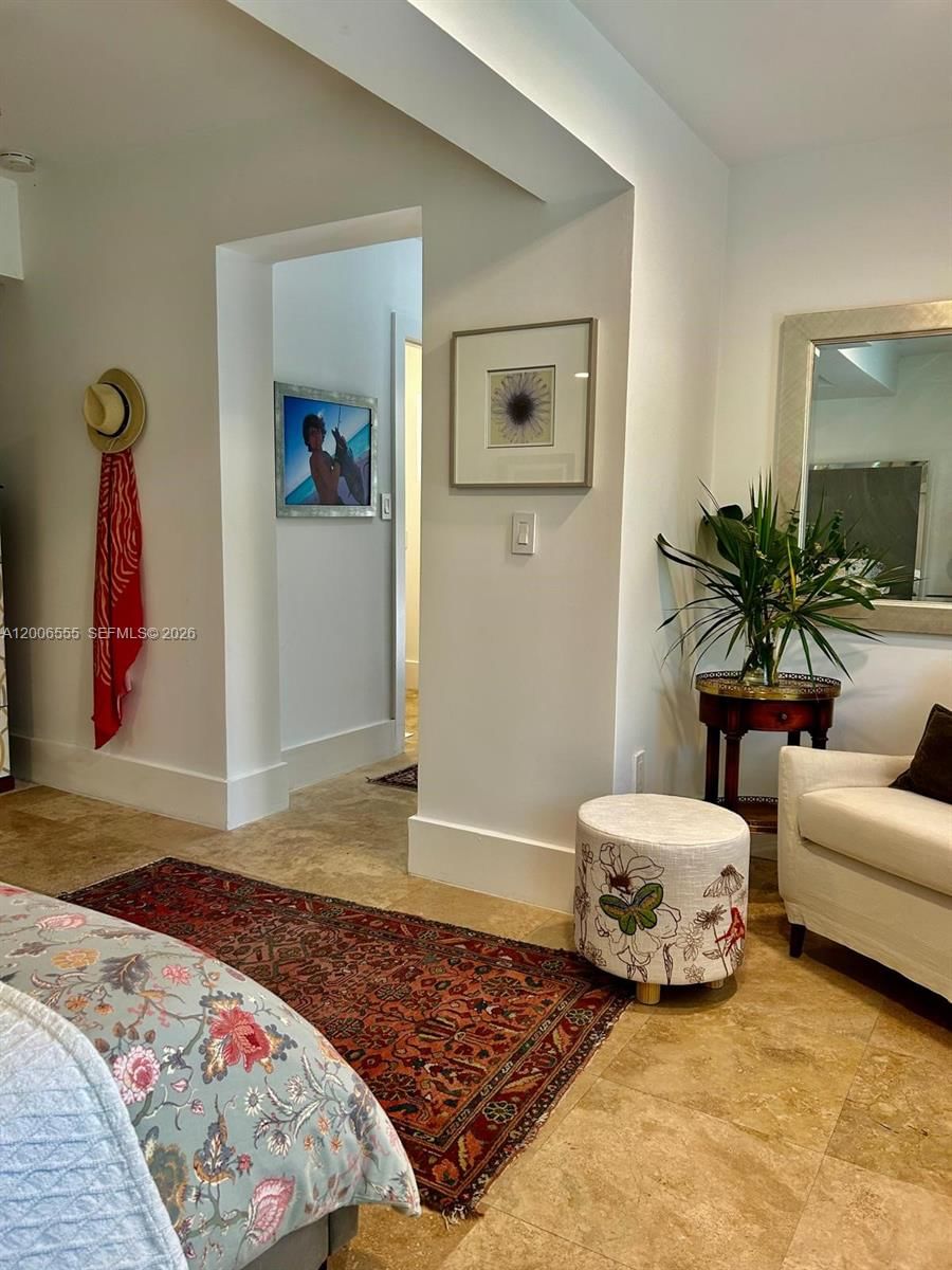 Real estate property located at 825 Bel Air Dr, Broward, Plantation Gardens 2nd Se, Plantation, FL