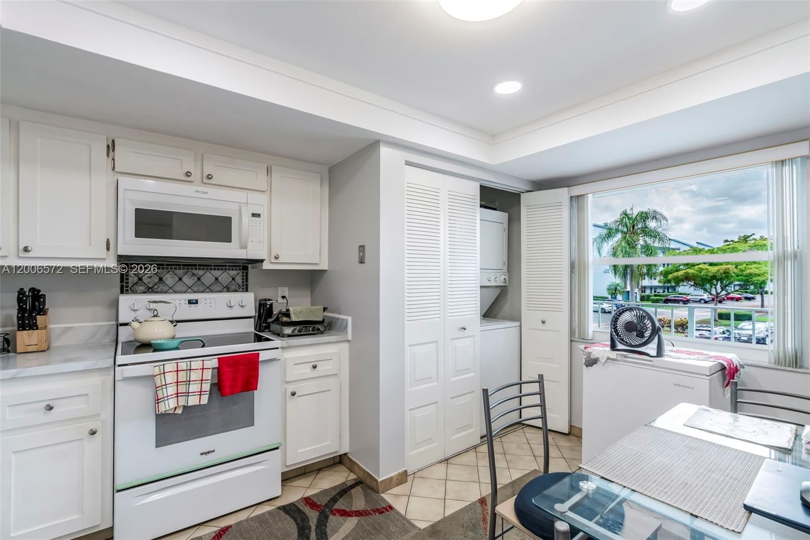 Real estate property located at 7610 18th St #203, Broward, 14 Of Palm Springs 2 Cond, Margate, FL