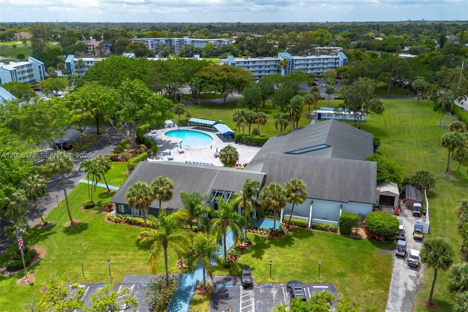 Real estate property located at 7610 18th St #203, Broward, 14 Of Palm Springs 2 Cond, Margate, FL