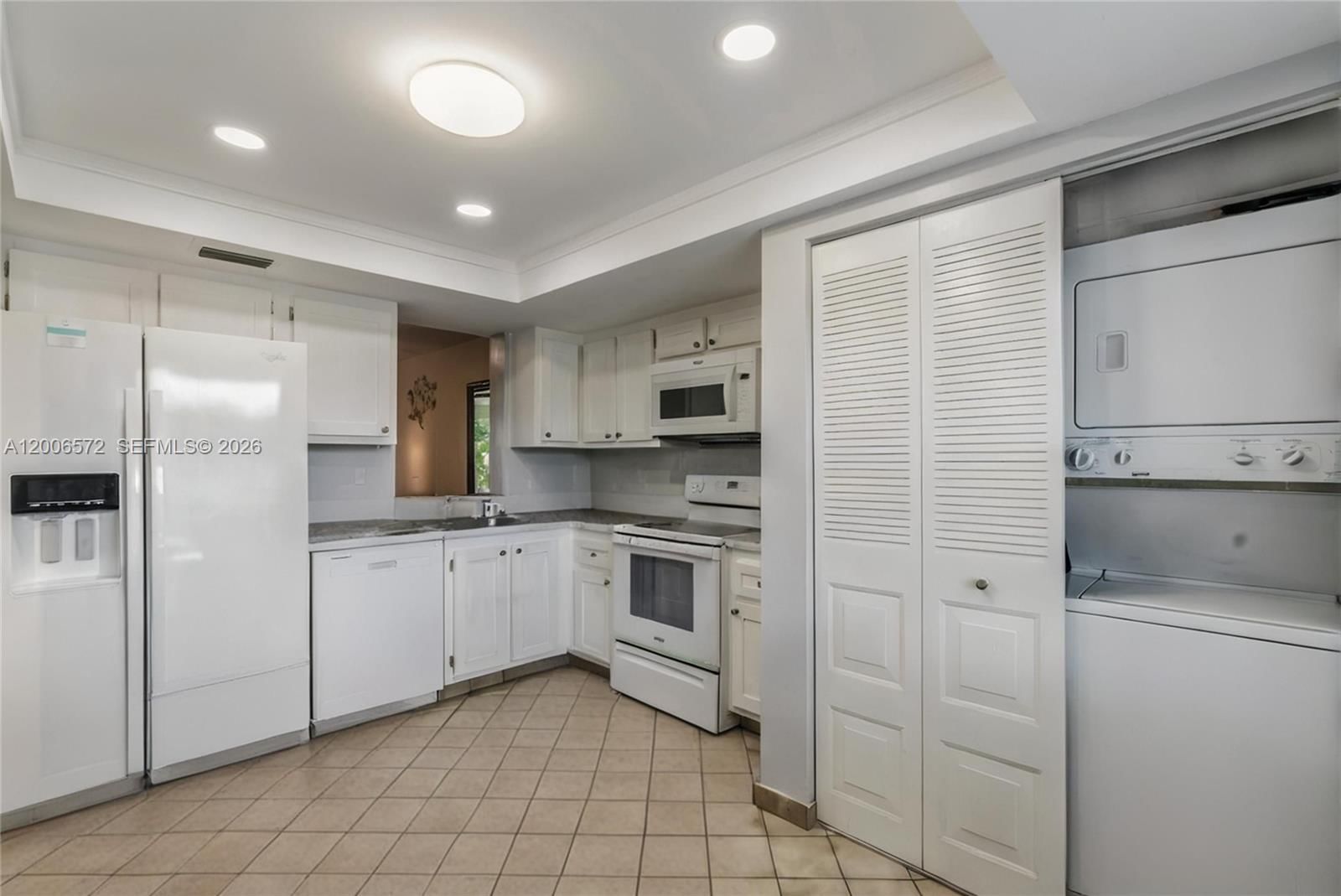 Real estate property located at 7610 18th St #203, Broward, 14 Of Palm Springs 2 Cond, Margate, FL