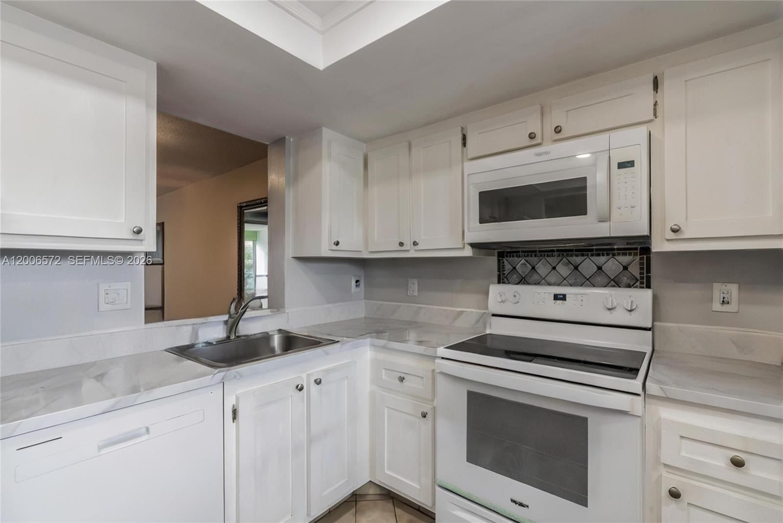 Real estate property located at 7610 18th St #203, Broward, 14 Of Palm Springs 2 Cond, Margate, FL