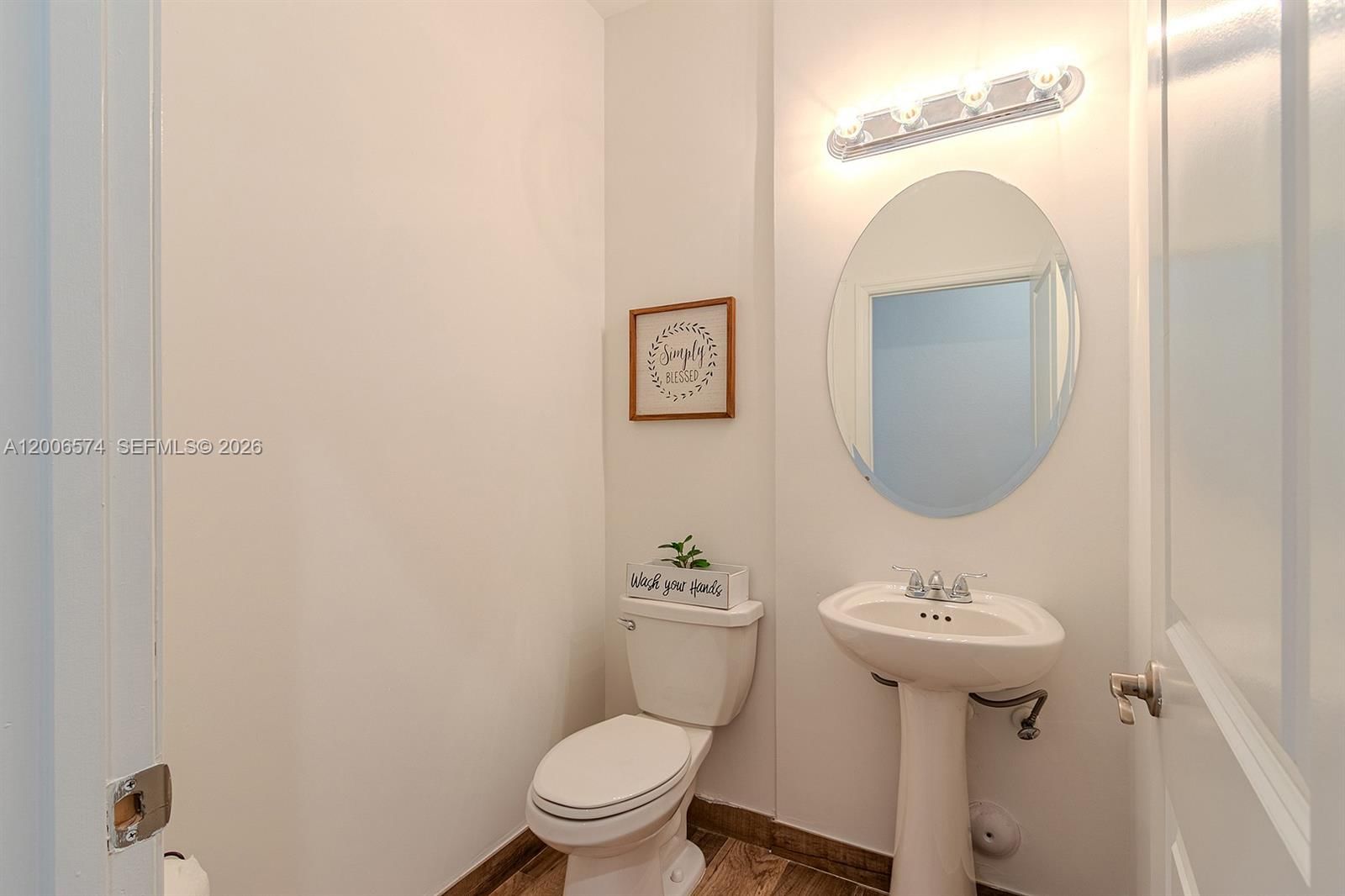 Real estate property located at 13680 191st Ter, Miami-dade, Vilhen Drive Estates, Miami, FL