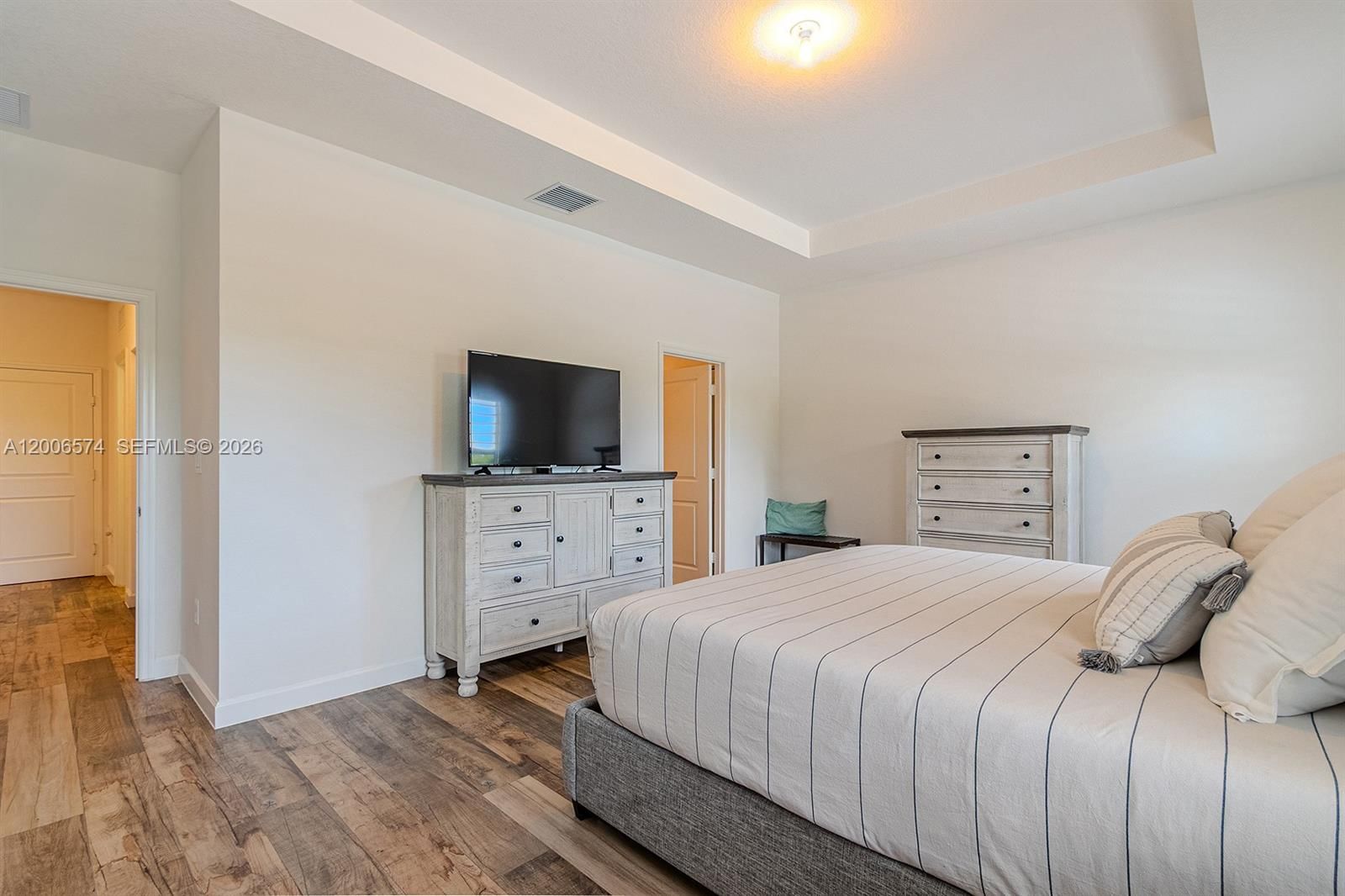 Real estate property located at 13680 191st Ter, Miami-dade, Vilhen Drive Estates, Miami, FL