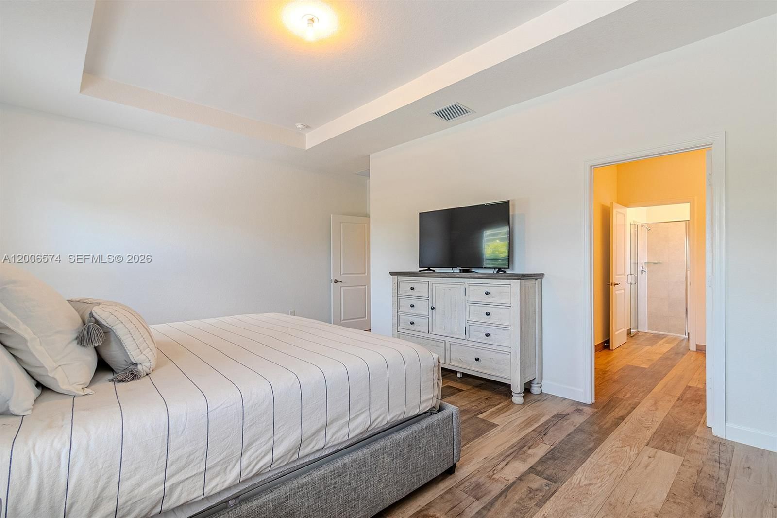 Real estate property located at 13680 191st Ter, Miami-dade, Vilhen Drive Estates, Miami, FL