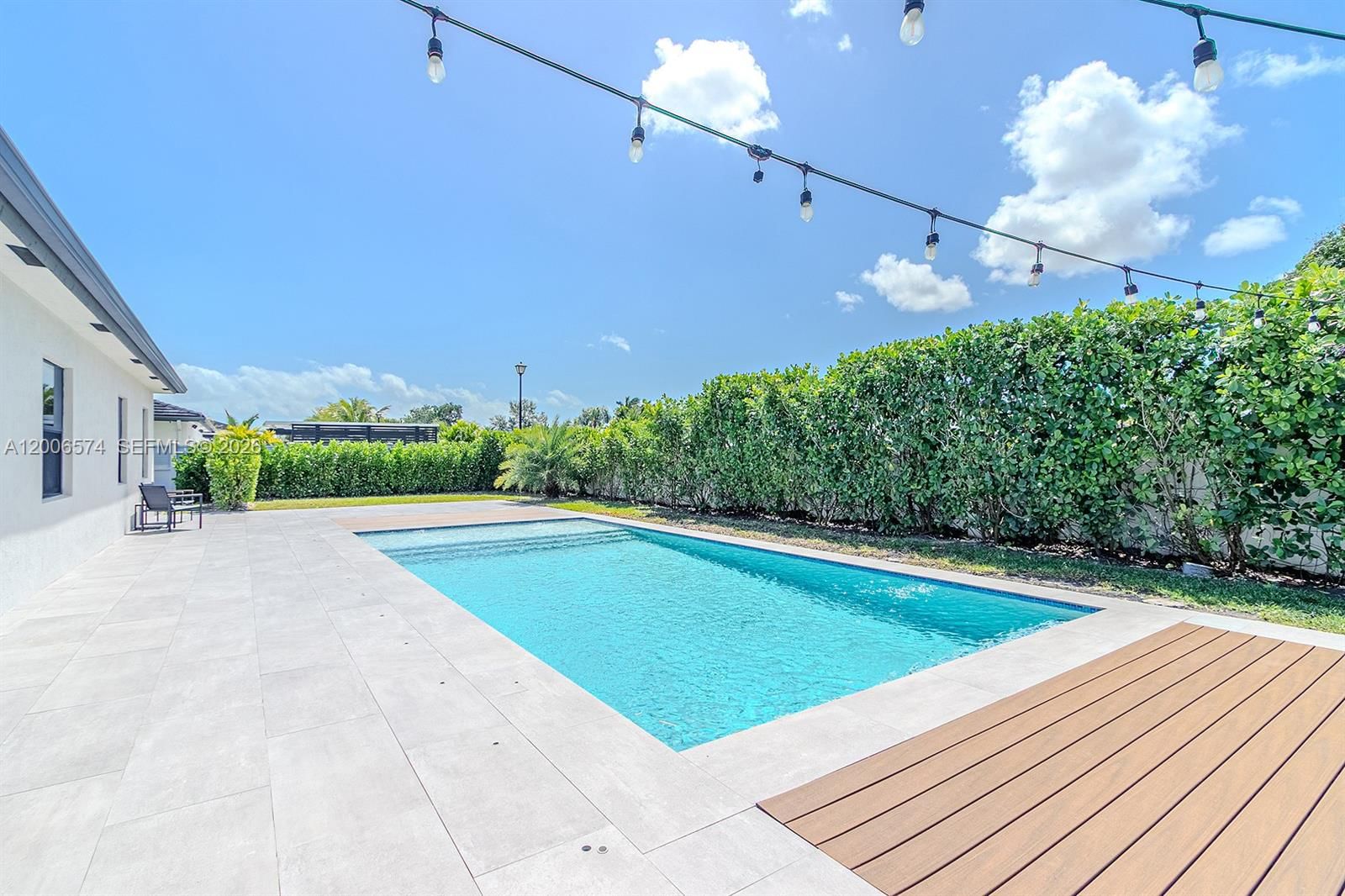 Real estate property located at 13680 191st Ter, Miami-dade, Vilhen Drive Estates, Miami, FL