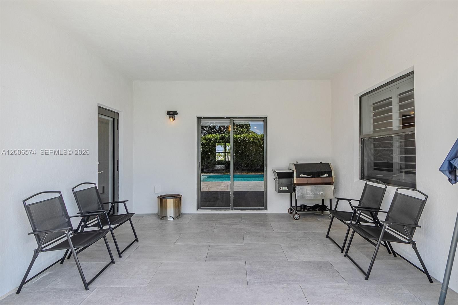 Real estate property located at 13680 191st Ter, Miami-dade, Vilhen Drive Estates, Miami, FL