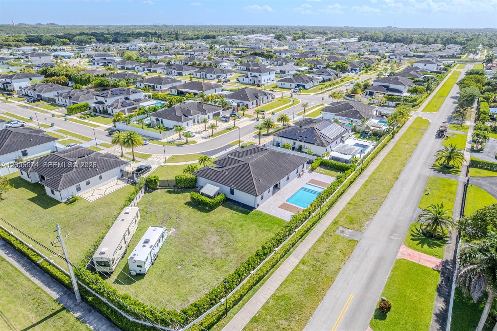 Real estate property located at 13680 191st Ter, Miami-dade, Vilhen Drive Estates, Miami, FL