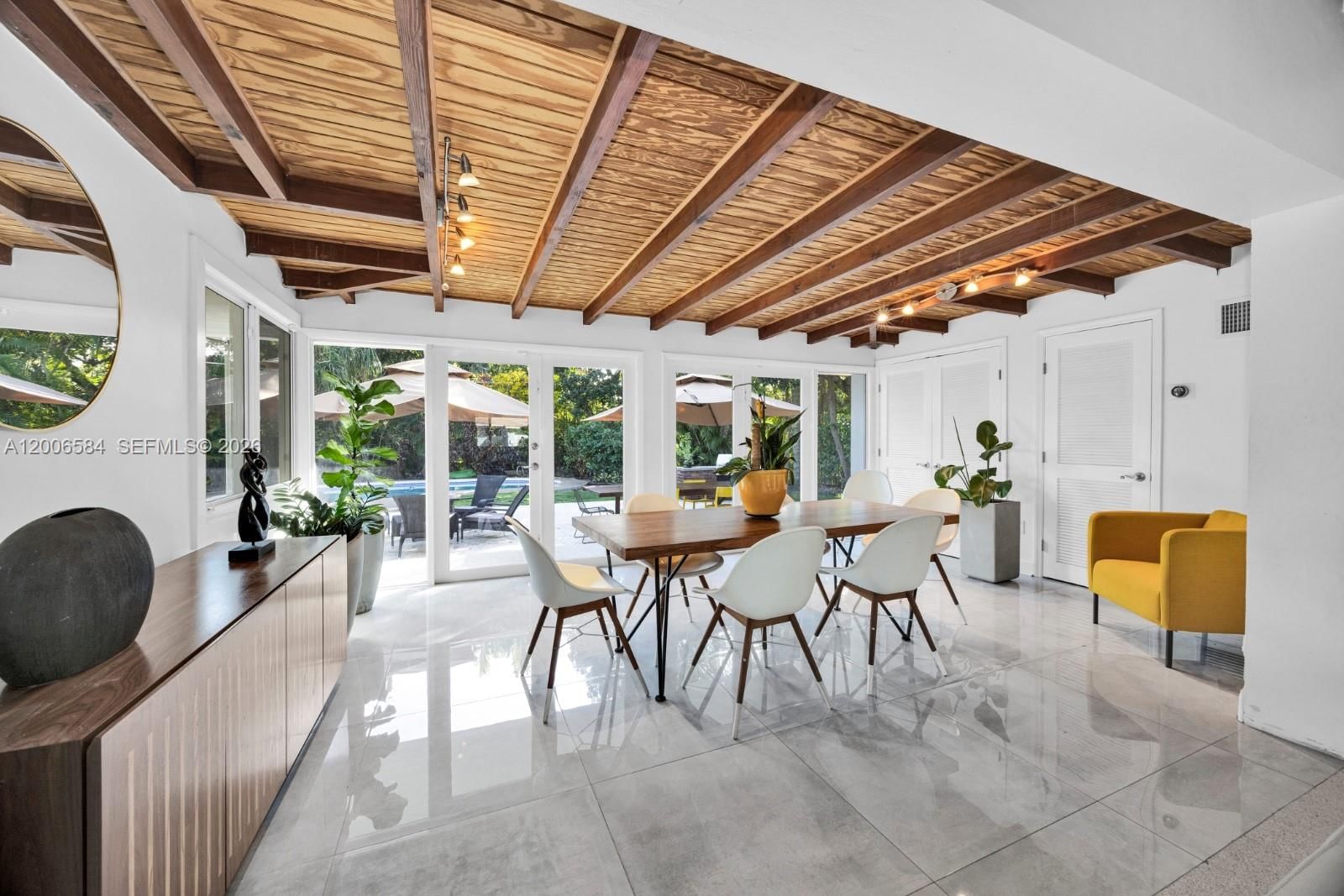 Real estate property located at 5750 52nd Ter, Miami-dade, Orchard Heights, South Miami, FL