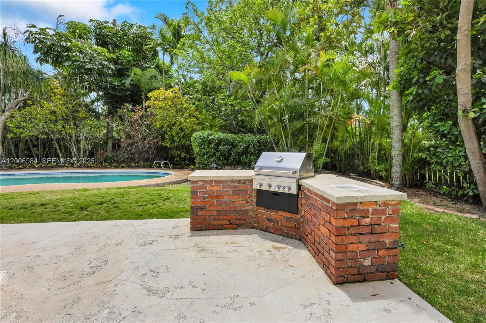 Real estate property located at 5750 52nd Ter, Miami-dade, Orchard Heights, South Miami, FL