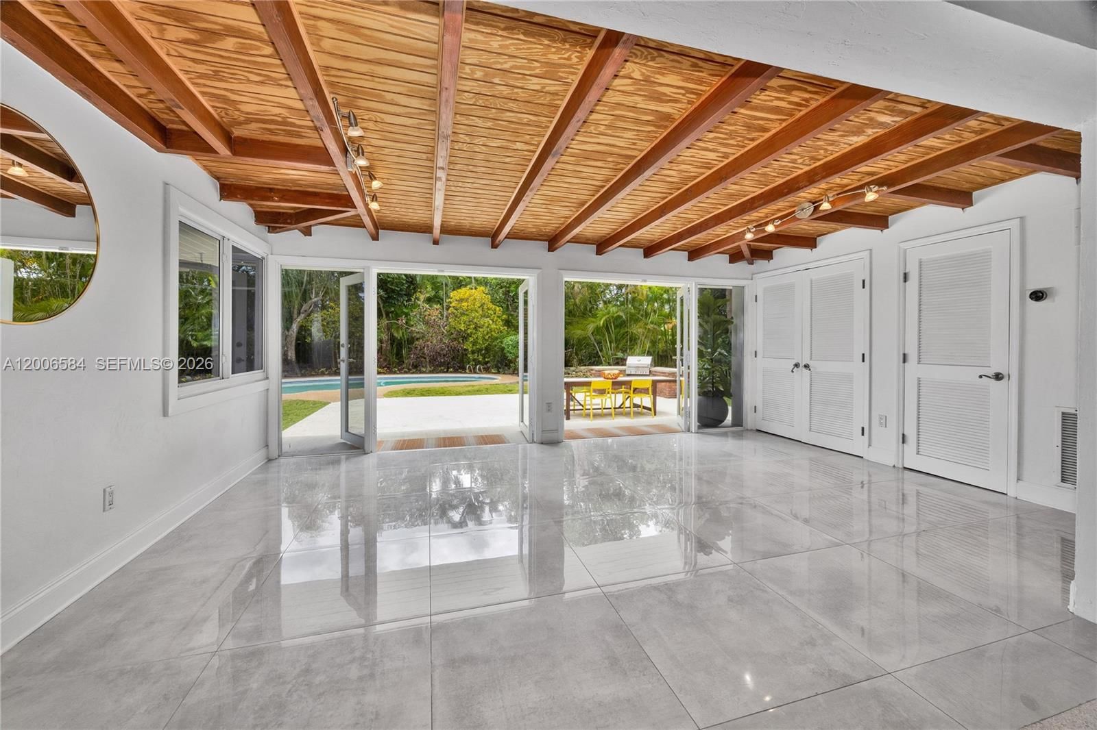 Real estate property located at 5750 52nd Ter, Miami-dade, Orchard Heights, South Miami, FL