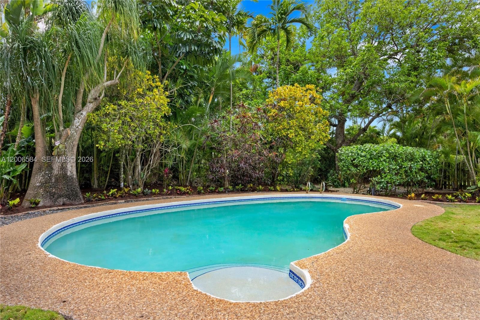 Real estate property located at 5750 52nd Ter, Miami-dade, Orchard Heights, South Miami, FL