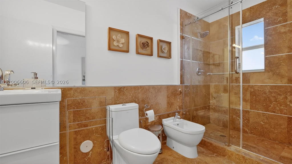 Real estate property located at 1410 Euclid Ave #6, Miami-dade, Essenza At 1410 Euclid Co, Miami Beach, FL